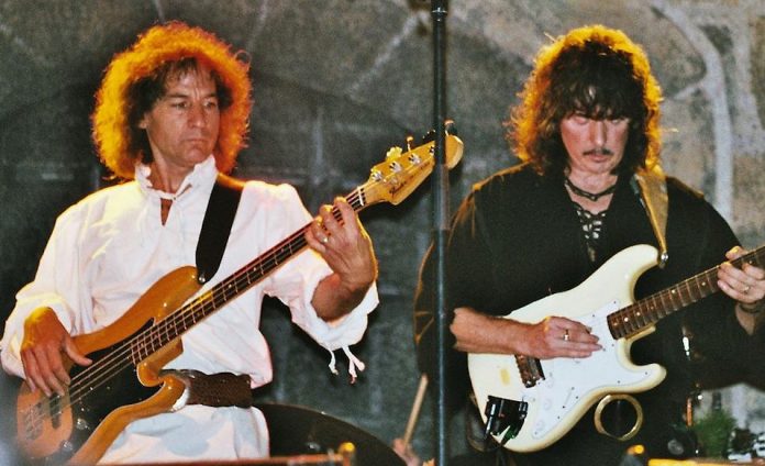 Bob Curiano e Ritchie Blackmore sul palco con i Blackmore's Night